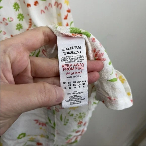 Y2K Style Nasty Gal Mini Dress Size 6 Lace Trim Floral V Neck Lightweight - Picture 12 of 15